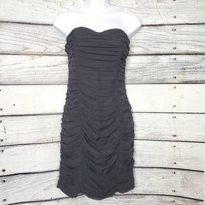 Charlotte Russe Women’s Black Strapless Ruched Mini Dress Size 4 NWT